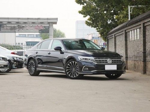 大眾旗艦豪華轎車(chē)新輝昂 C級(jí)車(chē)市場(chǎng)的“低調(diào)王牌”與油品適配之道